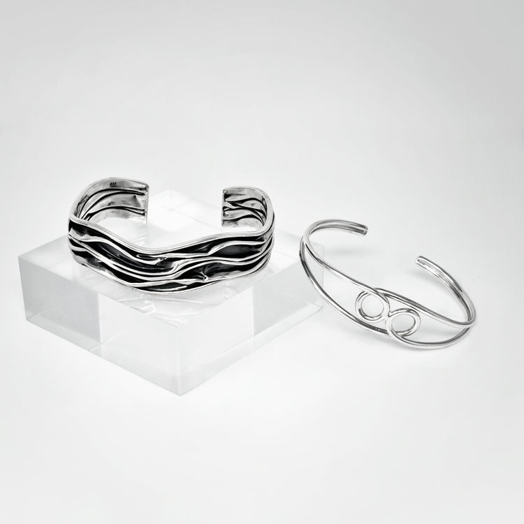 womens silver bangle