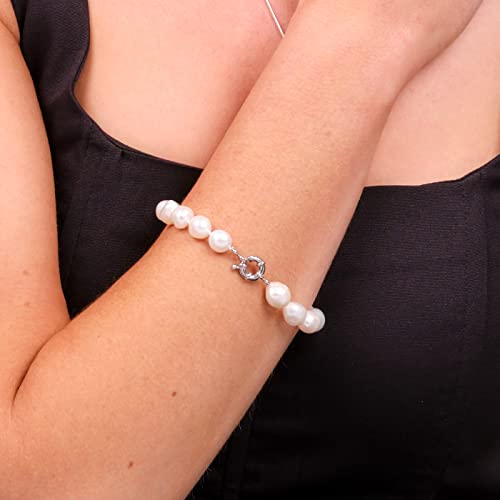 10-11mm White Baroque Pearl Bracelet on Female Model