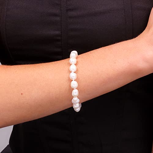 White 10-11mm Baroque Pearl Bracelet on Female Model