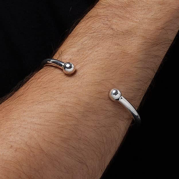 925 sterling silver torque bangle bracelet on male model