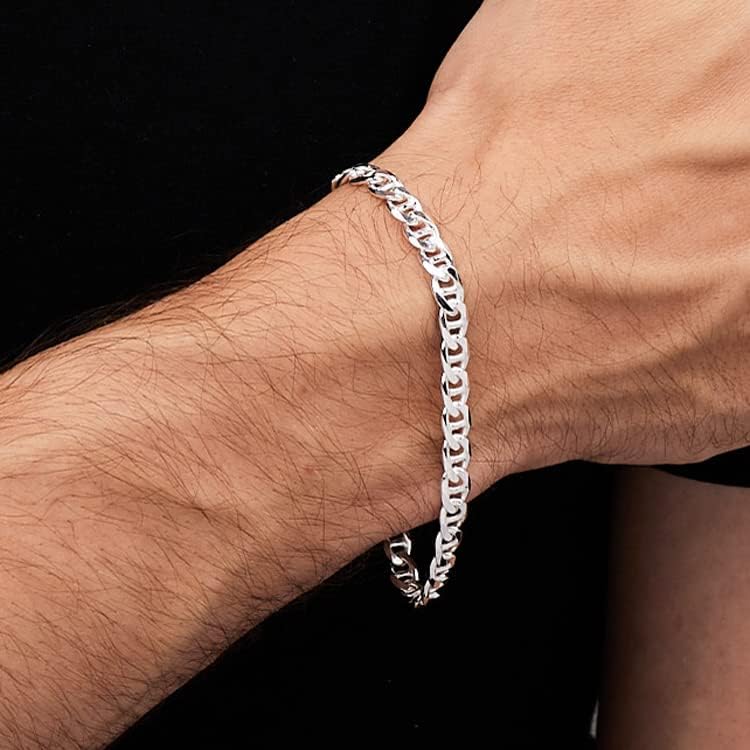 6.5mm 925 sterling silver mariner chain bracelet on model
