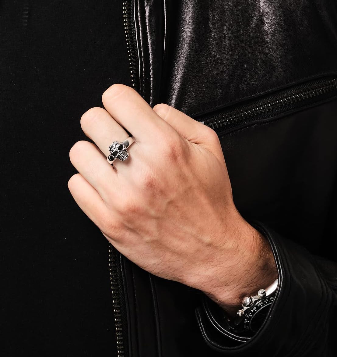 925 sterling silver skull ring on model
