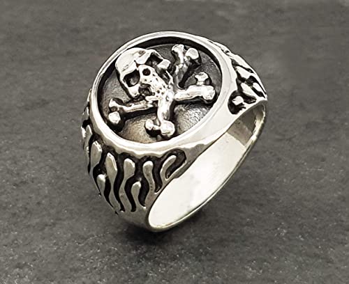 925 Sterling Silver Skull and Crossbones Ring