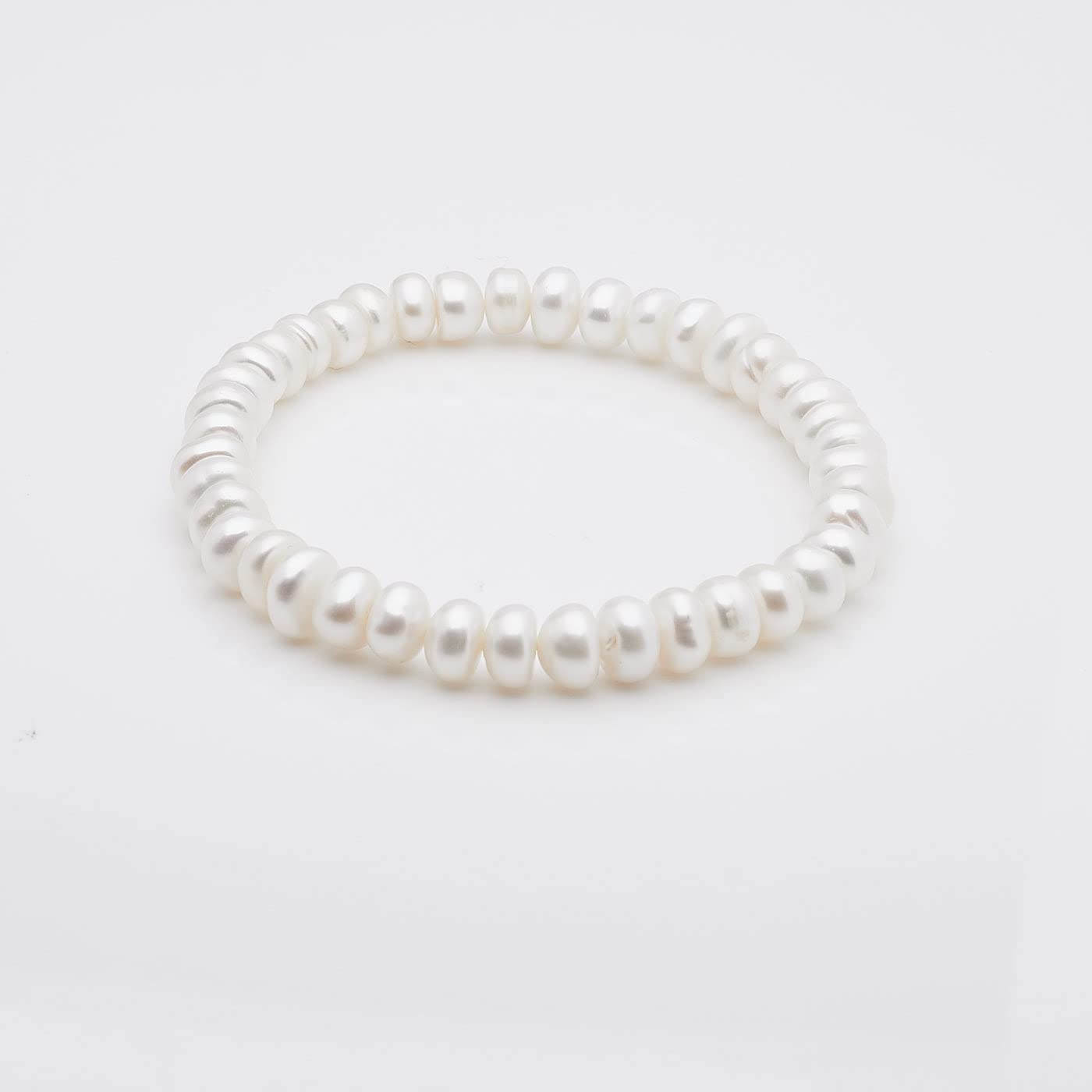 Women's Pearl Bracelet | Handmade Stretchy Baroque Pearl Bracelet 8-9mm - White button Pearls