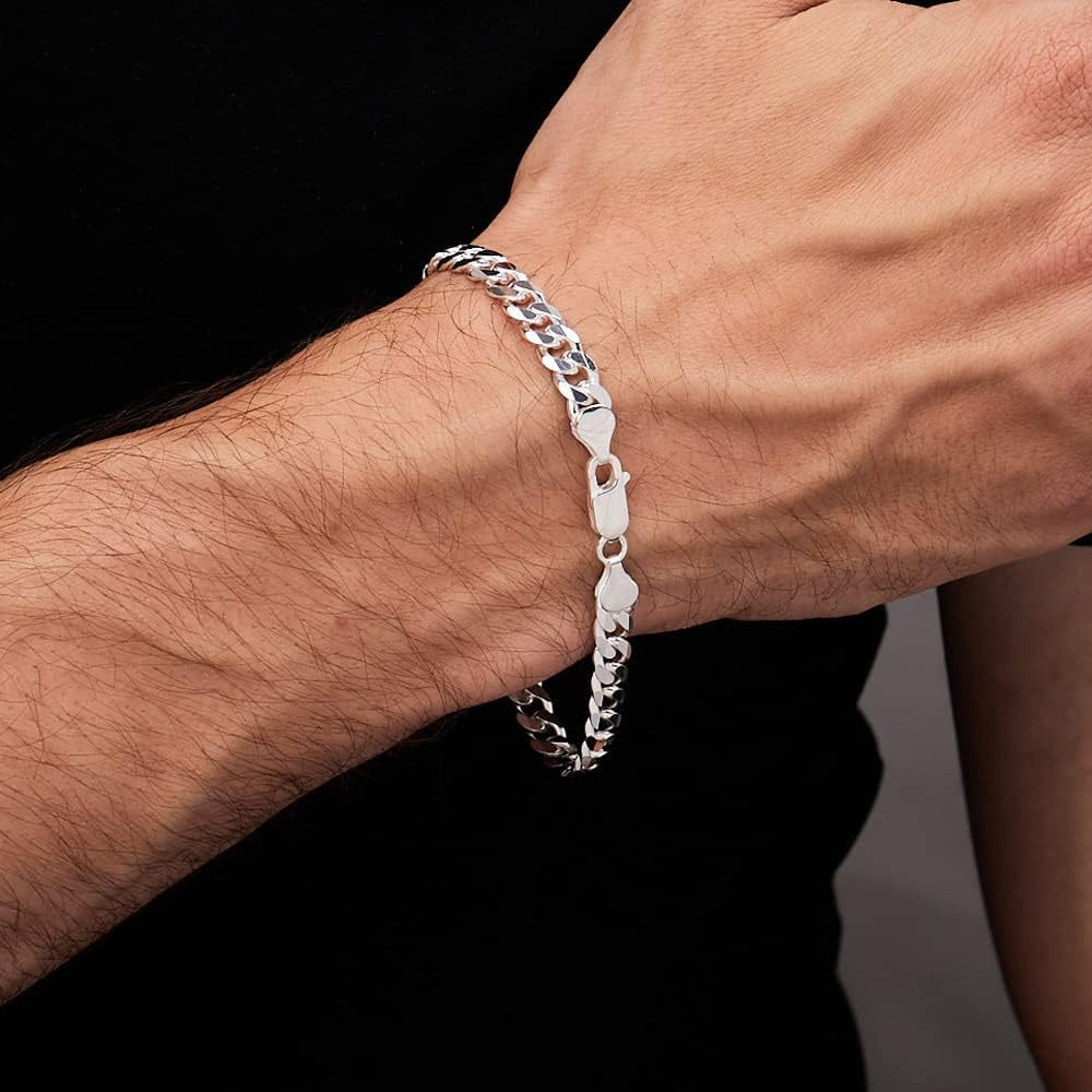 925 Sterling Silver 7mm ID Curb Chain Bracelet on Model