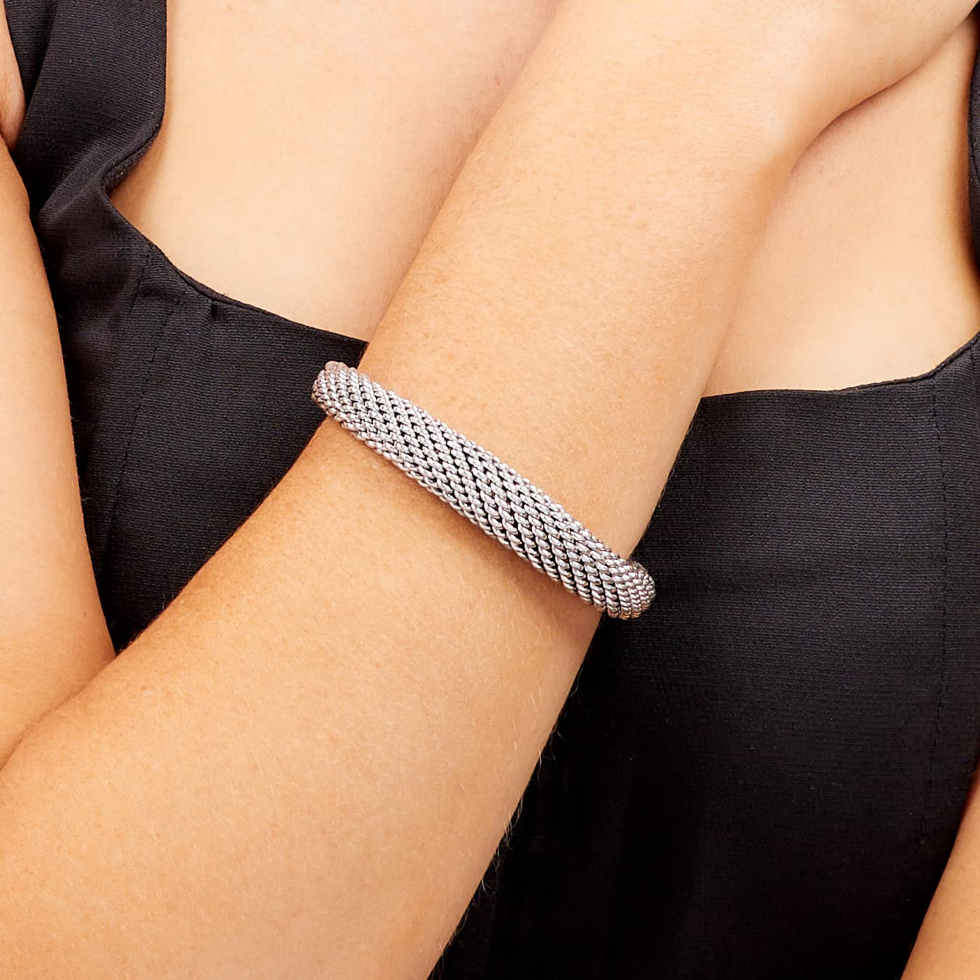 Braided details 925 sterling silver tapered bangle on model