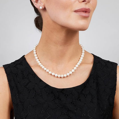 White AA Grade 8-9mm Freshwater Pearl Necklace on Model