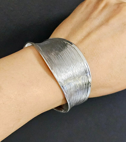 Chunky statement women's silver cuff