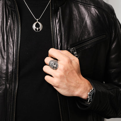biker ring