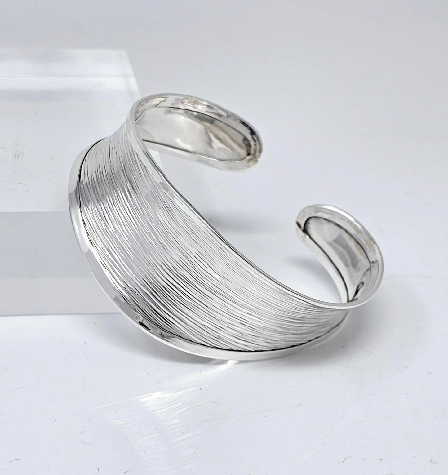 womens silver cuff 